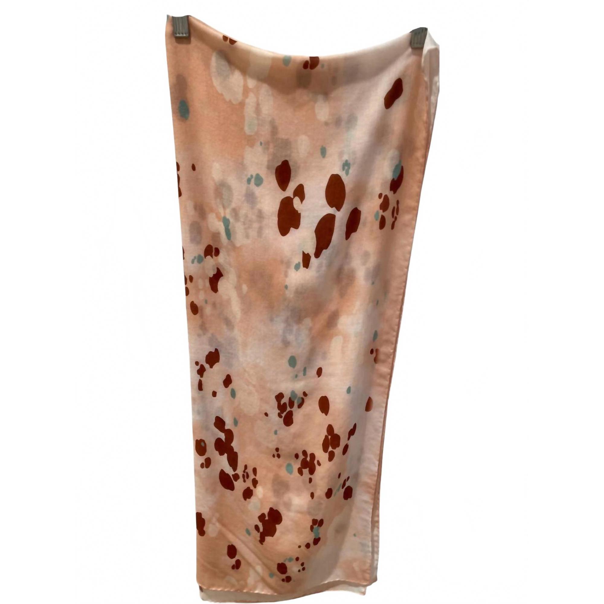 New Zubi Wool Wrap In Peach Print